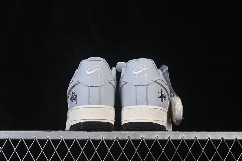 All categories Nk Air Force 1 Air Force series Nk Air Force 1 Low Air Force low-top Nike Air Force 1'07 Low joint model Air Force 1 low-top casual sneakers DN1688-818
